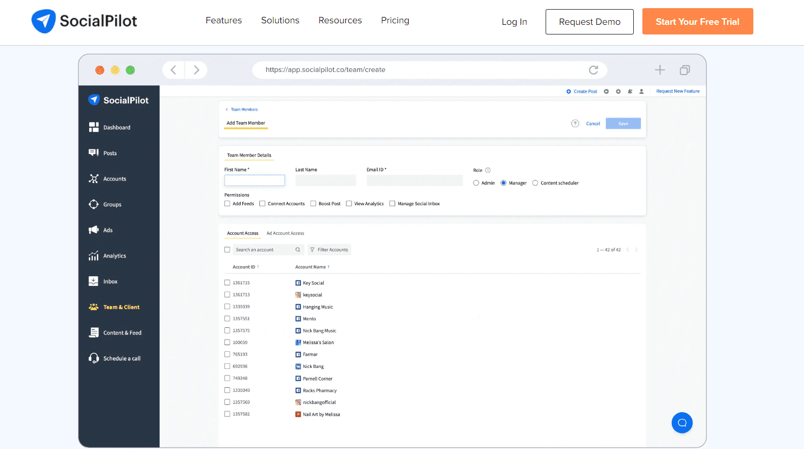 social media marketing tool social pilot homepage
